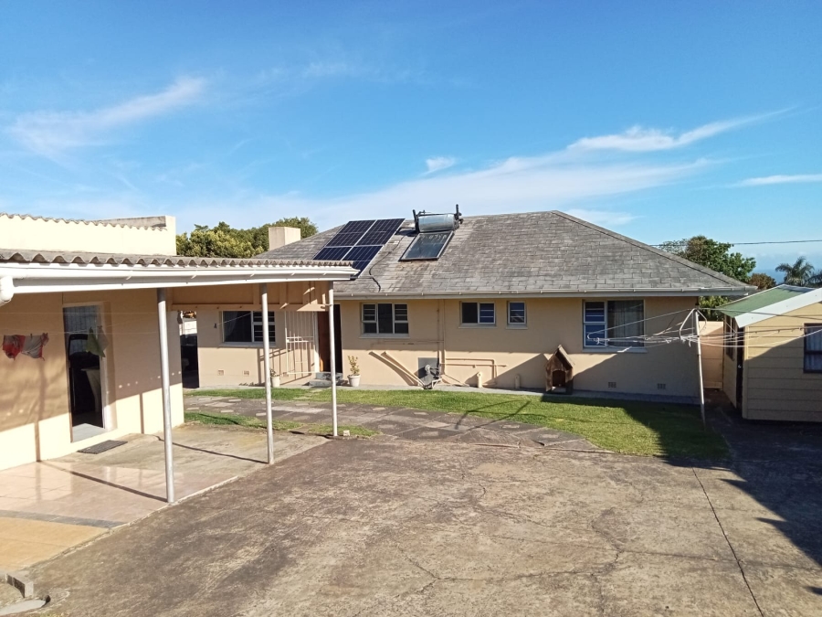 3 Bedroom Property for Sale in Sunnyridge Eastern Cape